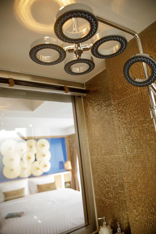 9 Suite Luxury Boutique Hotel Τσιάνγκ Μάι Εξωτερικό φωτογραφία